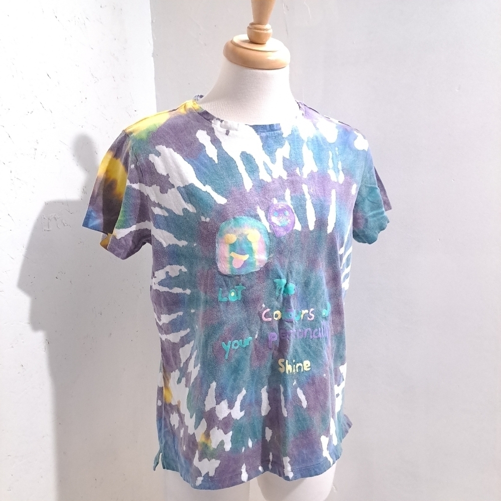 Bench |Colorful tie dye hippie "let the colors of your personality shine shirt